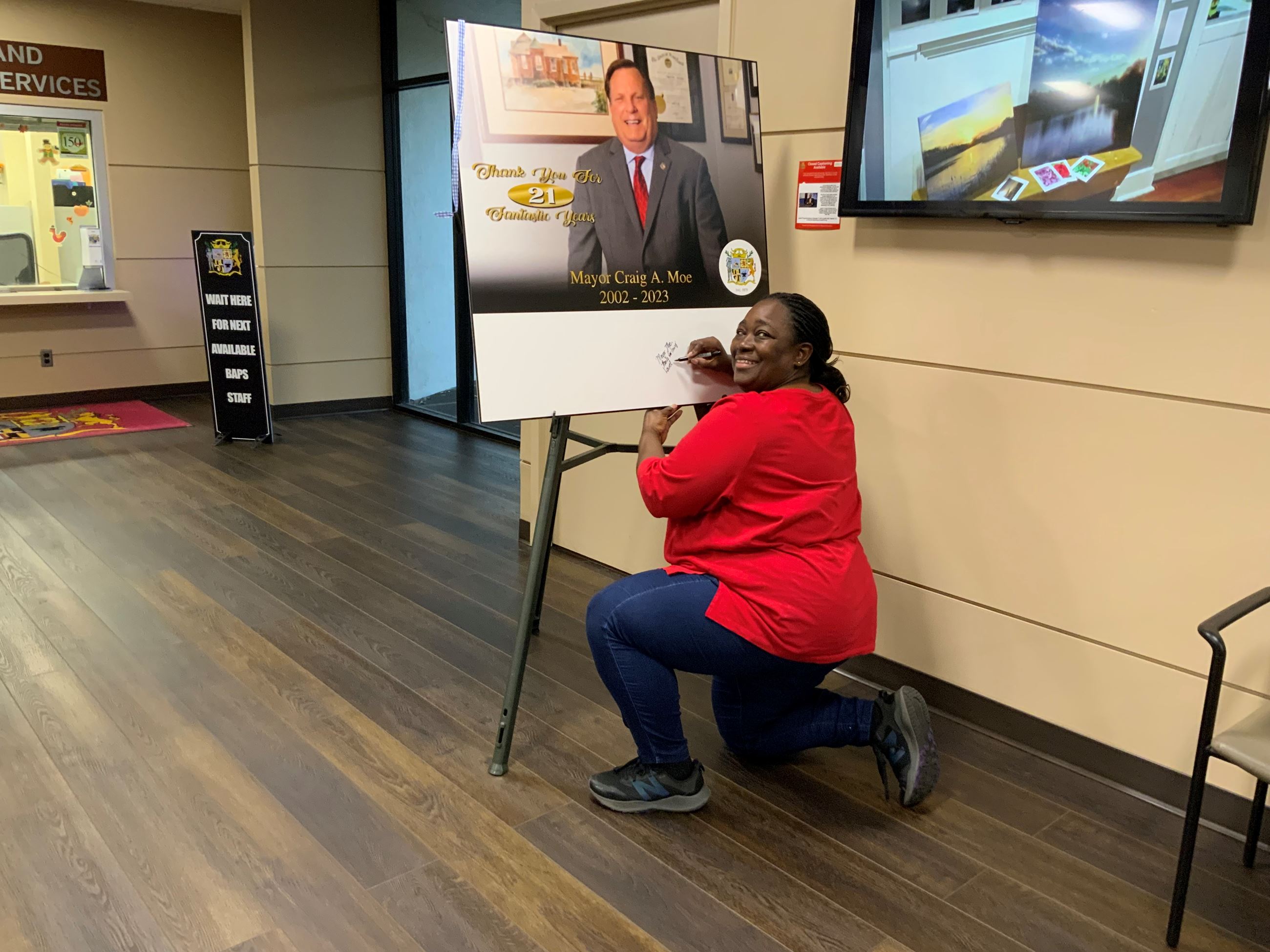 Employee Signing Card